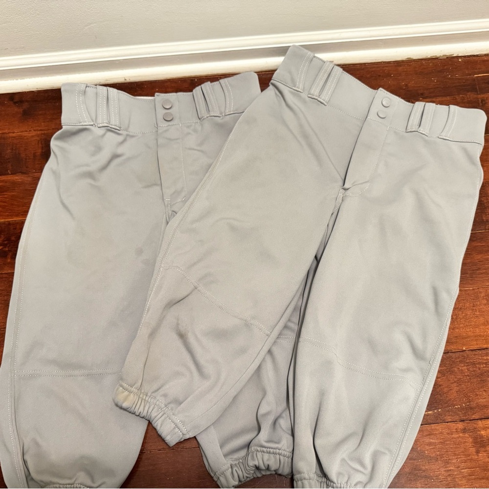2 Gray Youth Large Champro Knockers never worn